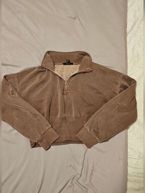 Forever 21 Women's Brown Quarter Zip Up Crop